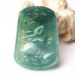 天然翡翠a货冰种蓝水兔子吊坠生肖兔玉石挂件兔牌玉坠配鉴定证书