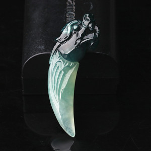 正品天然翡翠a货冰种俏色巧雕龙牙狼牙玉石吊坠高档平安玉坠证书