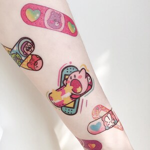 创可贴纹身贴防水持久男女仿真文身可爱卡通彩色儿童贴纸ins风