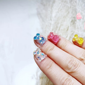 日本正品moe美甲q萌果汁软糖熊成品饰品立体炫彩小熊diy指甲装饰