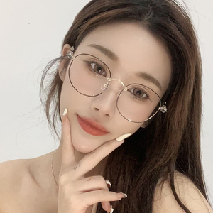 瓜子脸适合的眼镜近视女