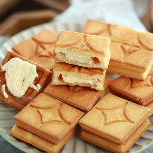 寻脆记焦糖奶油方块酥日本风味曲奇夹心饼干手工烘焙糕点休闲零食