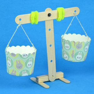 天平秤幼儿园自制学生儿童玩具教具小学生科技手工小天平制作材料