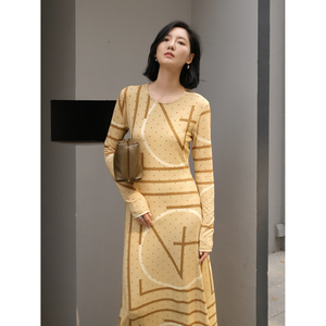 neve夏季自制极简风圆领印花气质裙子女夏天设计感小众针织连衣裙