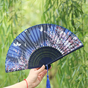 古风绢丝折扇女士丝绸折叠扇子中国风跳舞竹扇夏季小巧扇子礼品扇