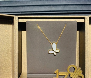 周大福国内专柜正品17916无敌蝴蝶22k金白贝母项链吊坠