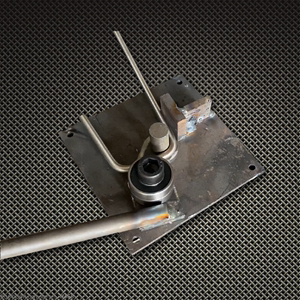 小型电线手动折弯机钢丝铁丝电缆小钢筋不锈钢圆棒折弯器扳弯机