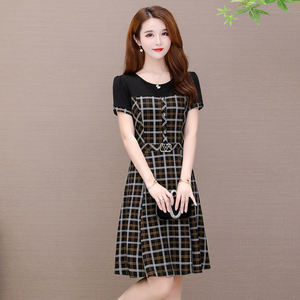 35一45女装夏气质裙子小个子遮肚子显瘦妈妈格子雪纺连衣裙30岁40