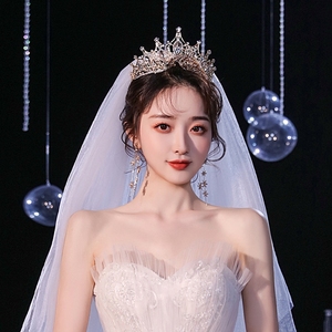 2021婚纱头冠新娘头饰皇冠高级感白纱主婚纱头纱轻婚纱求婚结婚戴