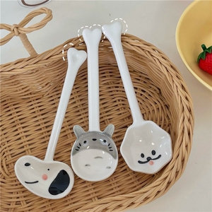 日系敲可爱卡通立体龙猫小狗少女心陶瓷勺子调羹早餐饭勺汤勺家用