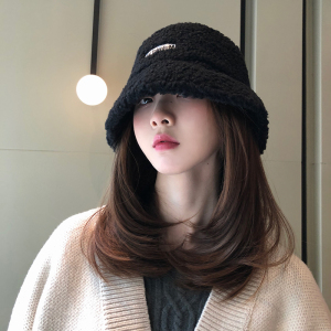 假发帽子一体女秋冬时尚羊羔绒网红渔夫帽百搭短发内扣锁骨发盆帽