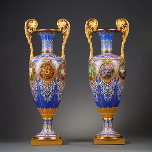 独角鹿西洋古董塞弗尔瓷器铜鎏金文艺复兴风手绘星座花卉花瓶一对