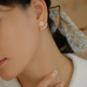 艳炟银针小雏菊母贝耳环一款两戴耳花朵韩国气质小众设计款耳饰女