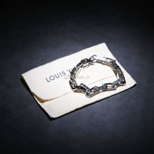 【现货】louis vuitton lv 路易威登 monogram 竹节铭刻链条手链