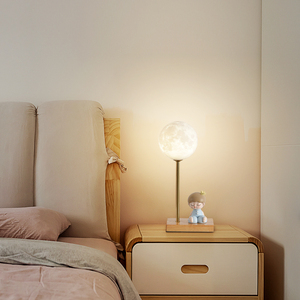卧室台灯床头灯现代简约3d月球男孩女孩ins温馨浪漫氛围灯小夜灯