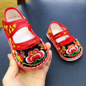 绣花鞋女童春秋
