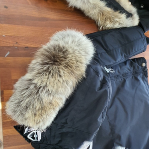 定做进口大鹅羽绒服皮草领子真皮草毛领大毛领加拿大羽绒服帽领