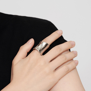 通体纯银素圈氚气戒指2022年新款潮时尚个性宽版开口戒女简约指环