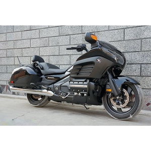 豪华本田金翼1800巡洋舰摩托车大绵羊踏板倒三轮长途旅行宝马大船