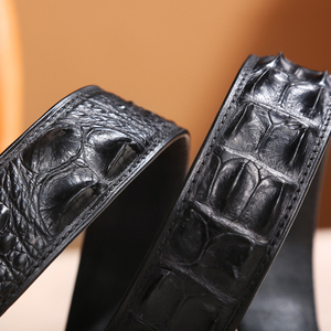 鳄鱼皮腰带男士真皮范思哲皮带年轻人平滑扣铜美人头美杜莎裤带潮