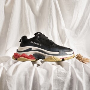 balenciaga/巴黎世家triples 黑红配色 老爹鞋