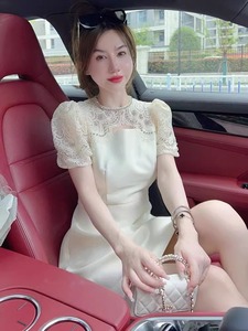 夏季高端女装2024年新款名媛小香风正式场合白色蕾丝拼接连衣裙子