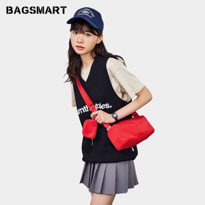 bagsmart红色斜挎包吐司包女包包小挎包背包休闲包新款运动单肩包