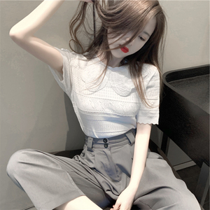 心机短款白色上衣服女夏季2020新款韩版短袖娃娃领衬衫设计感小众