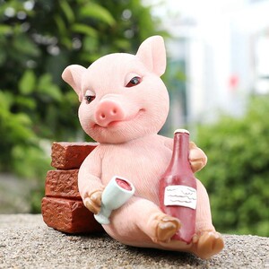 猪坚强关于猪的生日礼物本命年男士礼物属猪创意男生猪年小礼物