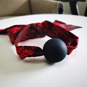 情趣用具sm口球刺绣深喉k9训练防吐口塞缎带捆绑女奴调教另类工具