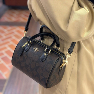 正品代购coach/蔻驰女包经典百搭迷你波士顿包单肩斜挎手提枕头包
