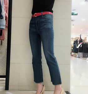 阿玛施旗舰店牛仔裤