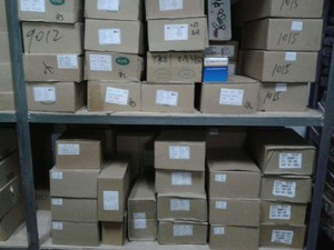 日本购厂家特价供应 13003 TO-126 1.18 铜脚 质量保T证500个65元