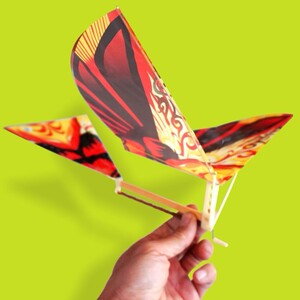 鲁班飞鸟仿生扑翼鸟橡皮筋动力儿童玩具大飞鸟橡筋动力飞机公园