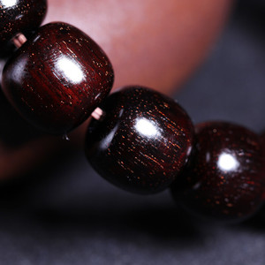 成品小叶紫檀手串