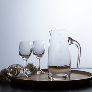 高脚白酒杯水晶玻璃烈酒杯家用一两小酒杯白酒分酒器刻度酒壶套装