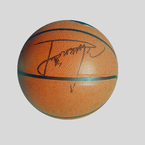 丁彦雨航签名篮球
