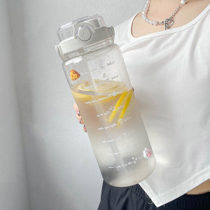 2升水杯大容量学生太空杯耐高温夏季带吸管杯子男女运动水壶便携