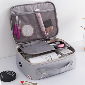 化妆包2022新款超火ins风便携旅行大容量女小号化妆品收纳盒手提