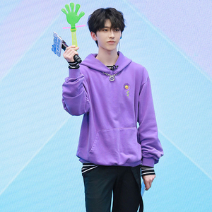 蔡徐坤同款卫衣宽松