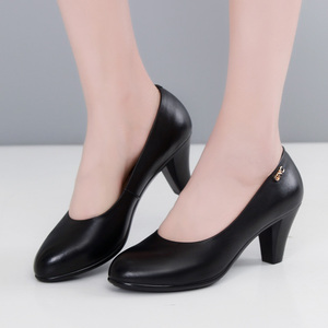 啄木鸟春秋真皮工作鞋黑色皮鞋职业高跟单鞋女中跟百搭空姐通勤正