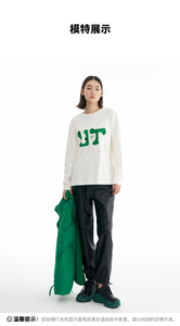 uti尤缇2022冬季新款 白色字母印花长袖T恤女圆领上衣UI4D0195251