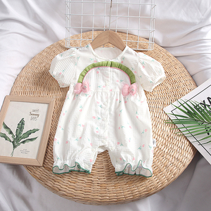 新生儿夏季纯棉衣服3一9个月女宝宝可爱小香风哈衣婴儿短袖连体衣