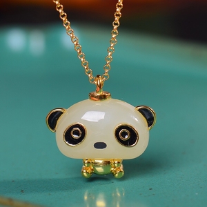 镶嵌和田玉熊猫吊坠送礼小孩子项链金镶玉熊猫吊坠