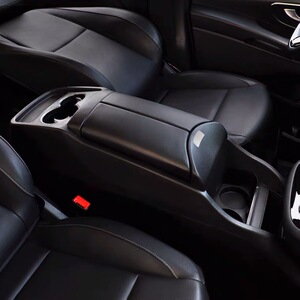 适用于奔驰新威霆/v级专用中央扶手箱带储物功能usb冰箱220v电源