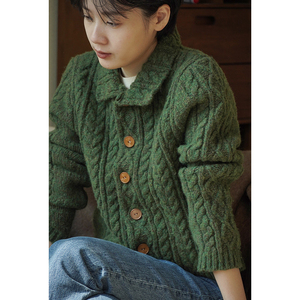 春秋叠穿毛衣外套女厚法式复古麻花翻领古着重工宽松法式针织开衫