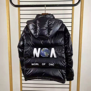 2021新款法蒙m家羽绒服男女同款情侣款地球款联名外套加厚连帽潮