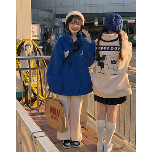 重工刺绣羊羔毛绒外套女秋冬季宽松慵懒风闺蜜装克莱因蓝棒球棉服