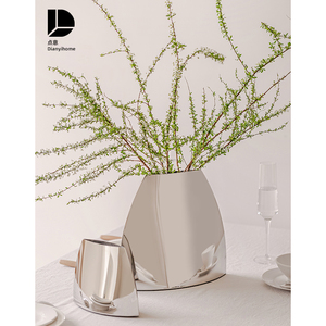 花瓶摆件客厅插花不锈钢小众创意现代简约鲜花水培绿植水养吊钟小