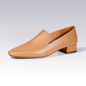 p&e 97 定制 2022秋新款简约气质单鞋低跟舒适浅口皮鞋20c06b-09